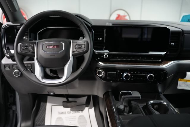 New 2026 GMC Sierra 1500 Elevation w/ Elevation Premium Package AWD/4WD image 2