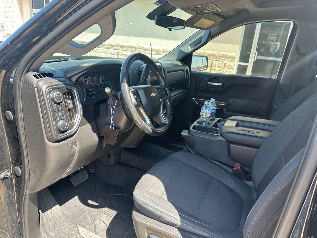 Used 2019 Chevrolet Silverado 1500 LT w/ Texas Edition AWD/4WD image 5