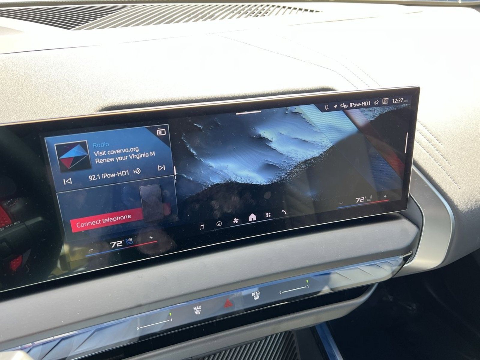 Used 2025 BMW X3 M50 w/ Premium Package image 17