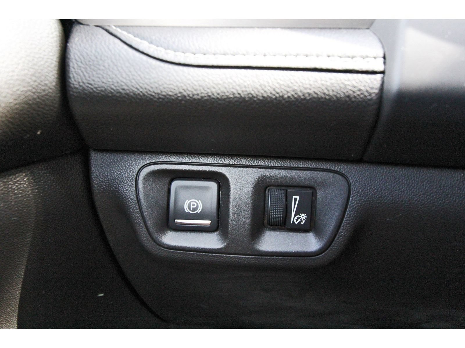 Used 2020 GMC Acadia Denali FWD image 20