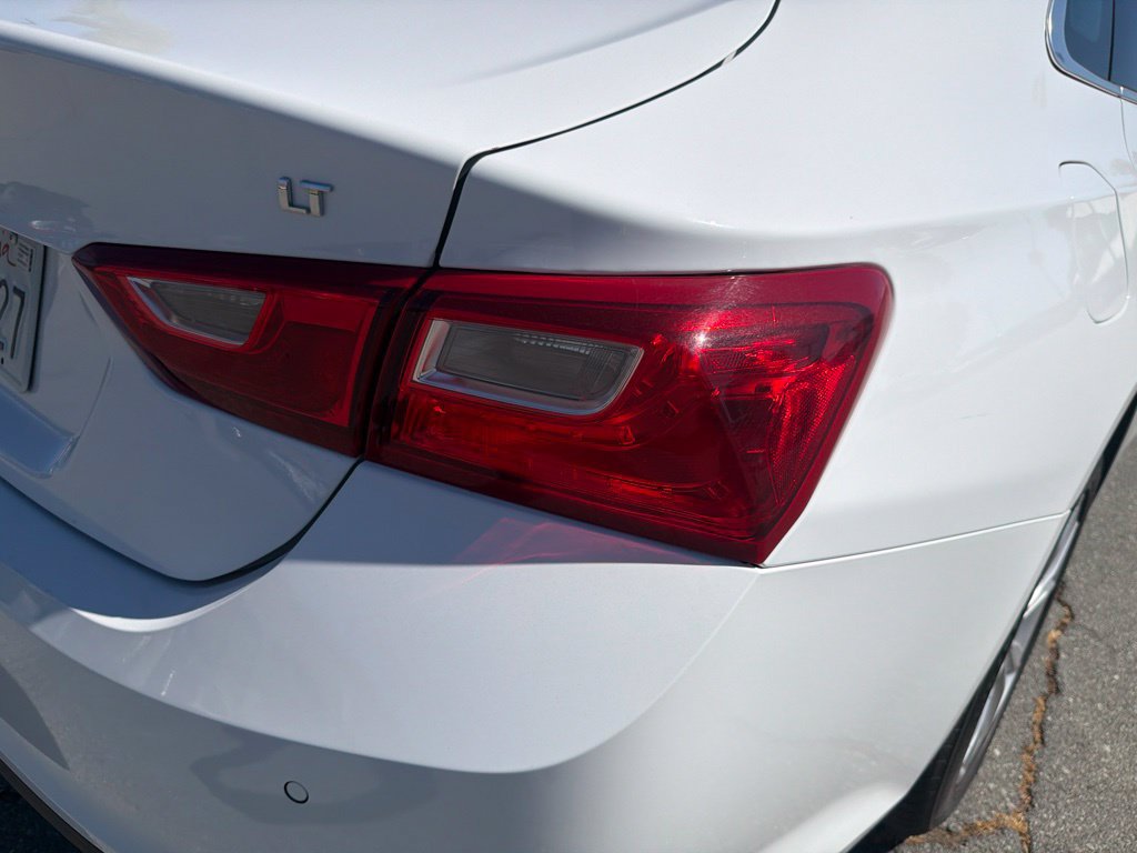 Used 2024 Chevrolet Malibu LT FWD image 6