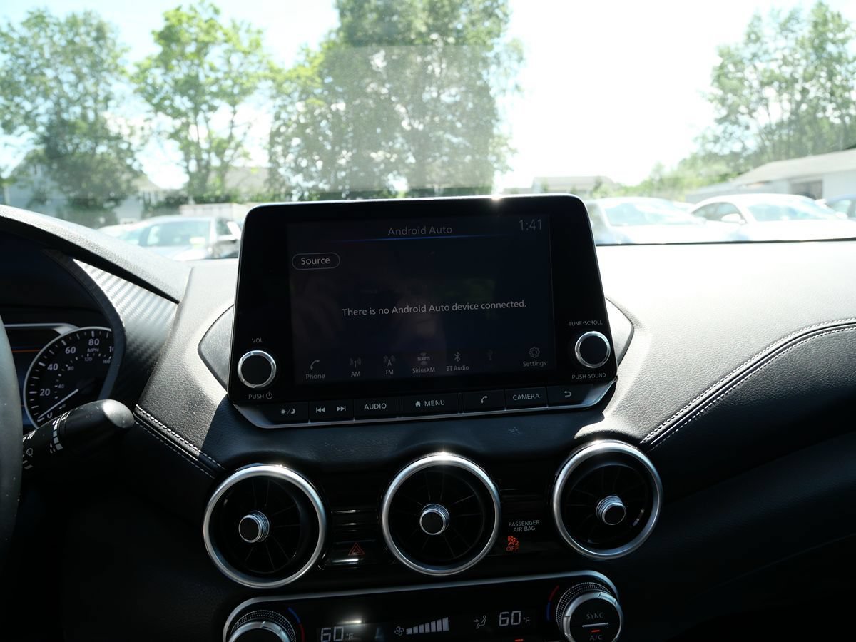 Used 2020 Nissan Sentra SV FWD image 14