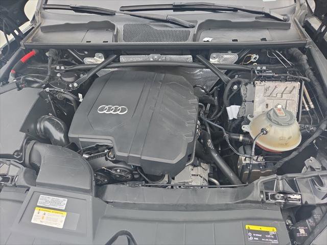 Used 2021 Audi Q5 2.0T Premium Plus w/ Premium Plus Package AWD/4WD image 18