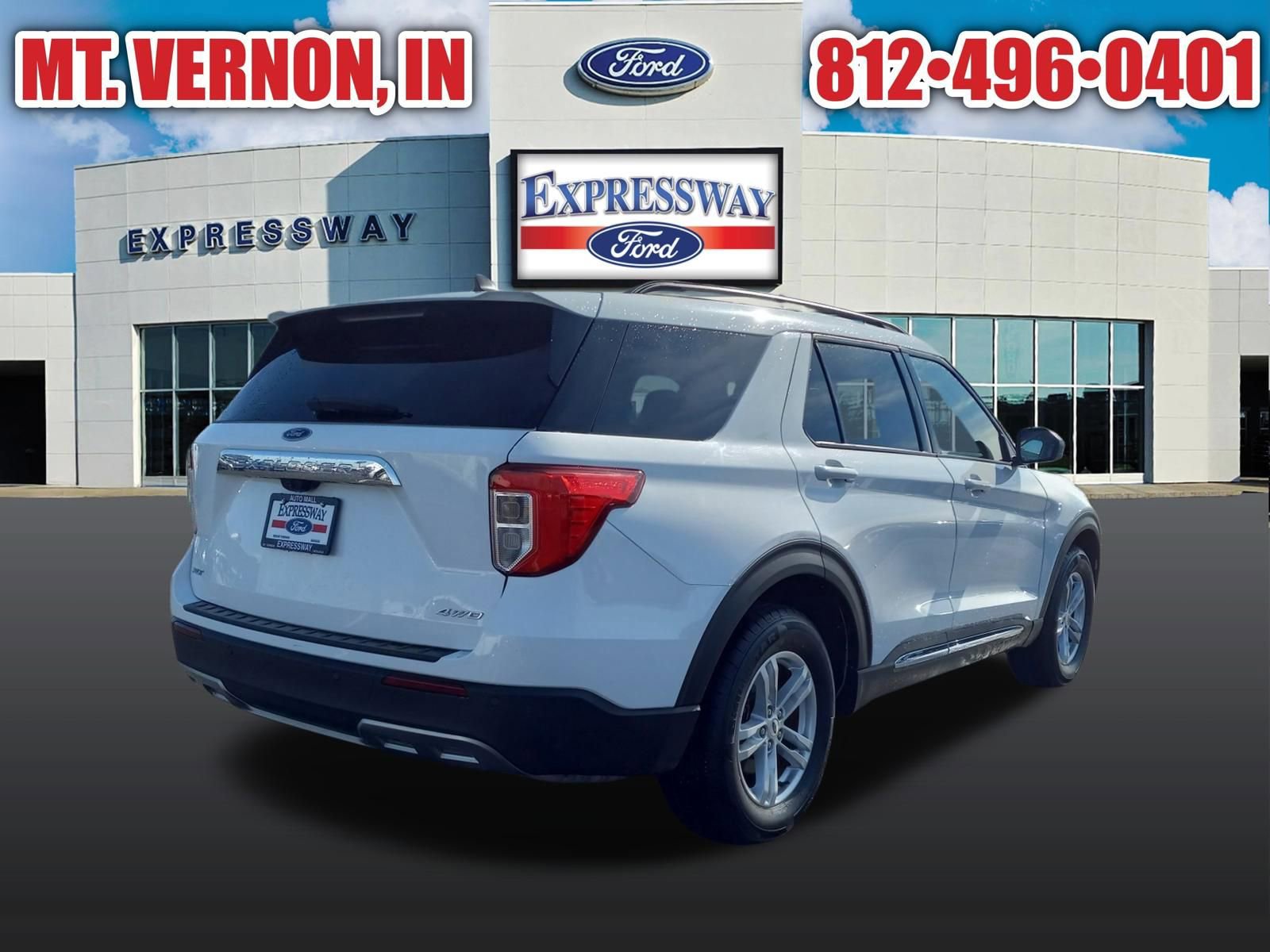 Used 2023 Ford Explorer XLT w/ Equipment Group 202A AWD/4WD image 7
