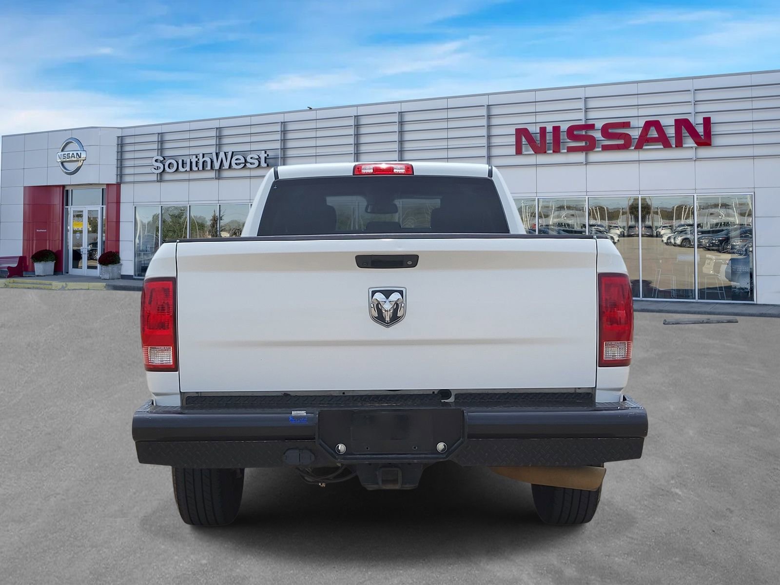 Used 2013 RAM 2500 Tradesman w/ Chrome Appearance Group RWD image 5
