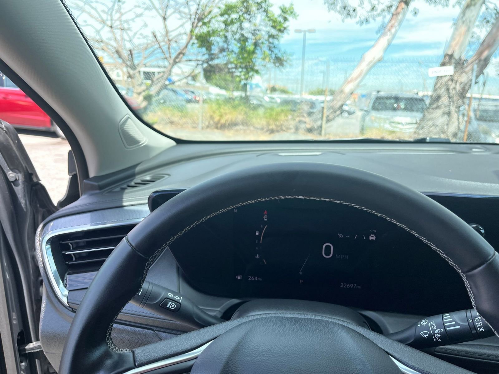 Used 2025 Buick Encore GX Preferred image 35