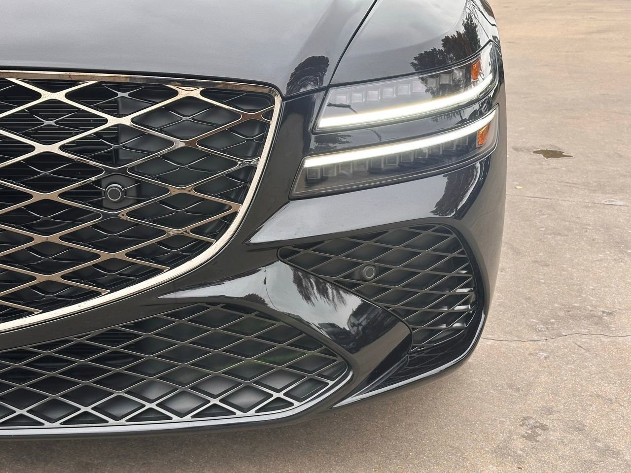 Used 2025 Genesis G80 3.5T Sport Prestige image 6