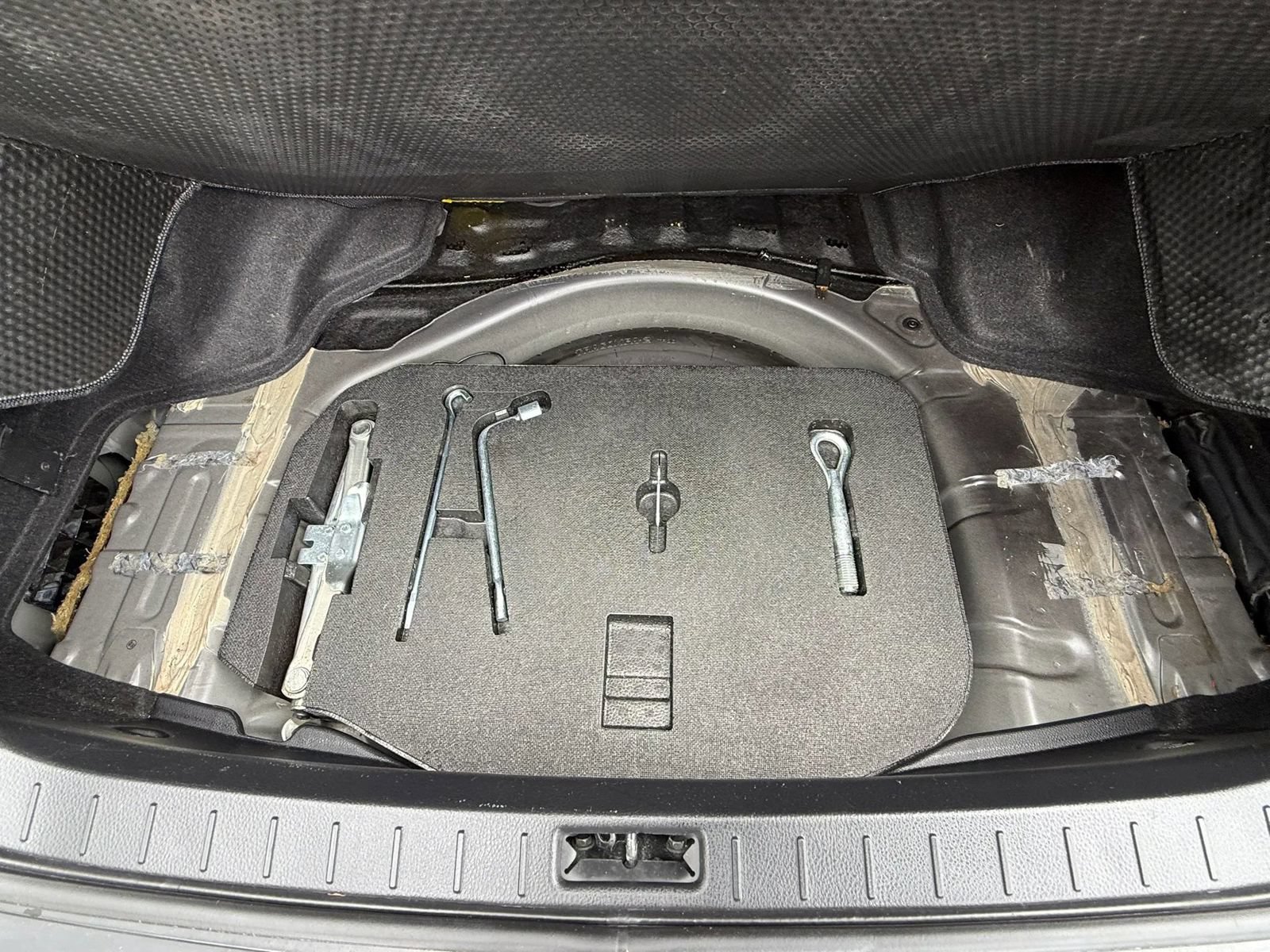 Used 2011 INFINITI G25 RWD image 14