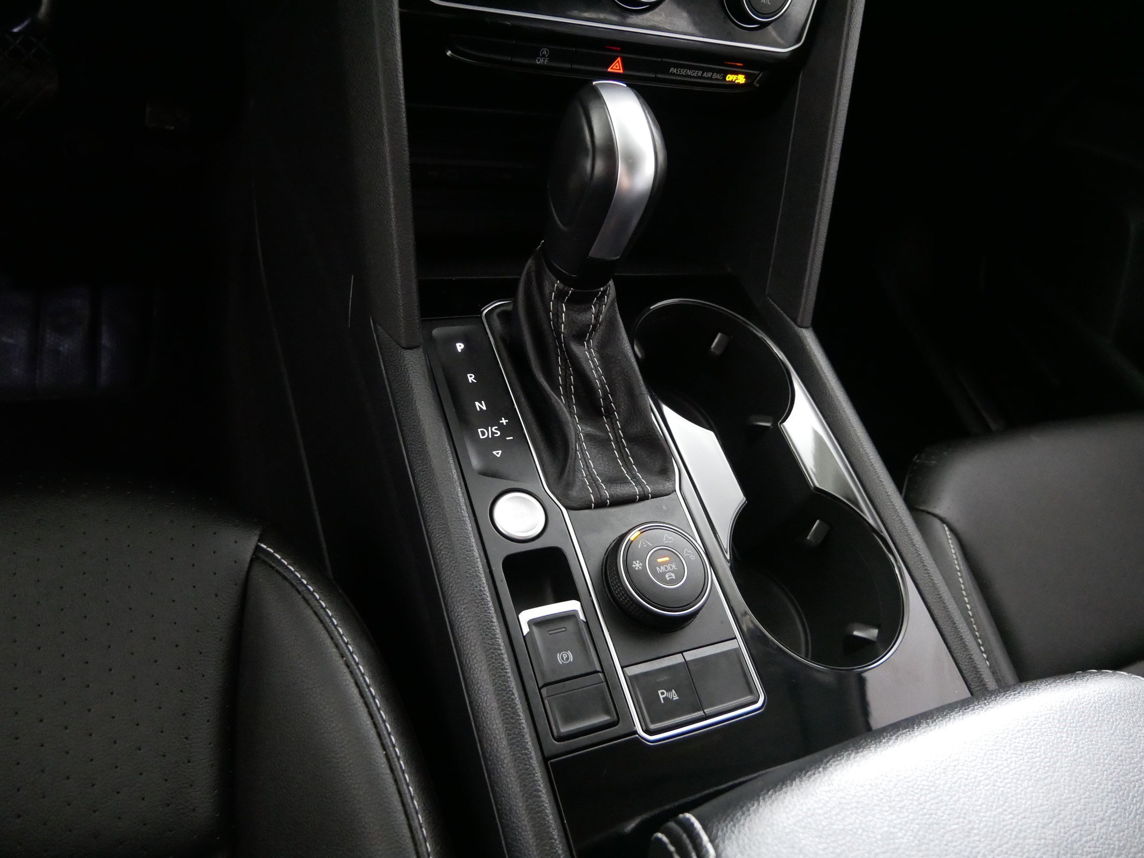 Certified 2023 Volkswagen Atlas SE w/ Panoramic Sunroof Package image 24