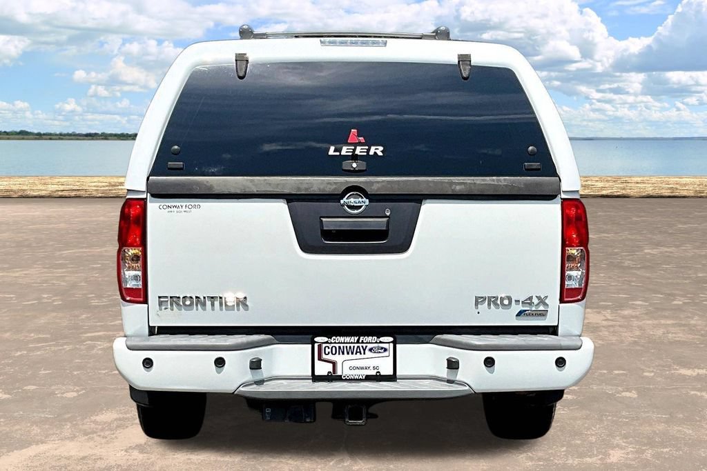 Used 2017 Nissan Frontier PRO-4X w/ Pro-4x Luxury Package AWD/4WD image 7