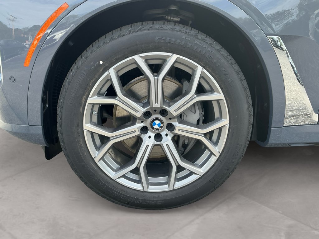 New 2027 BMW X7 xDrive40i w/ Premium Package AWD/4WD image 14