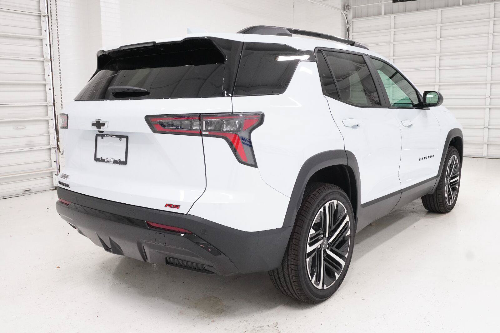 New 2027 Chevrolet Equinox RS FWD image 29
