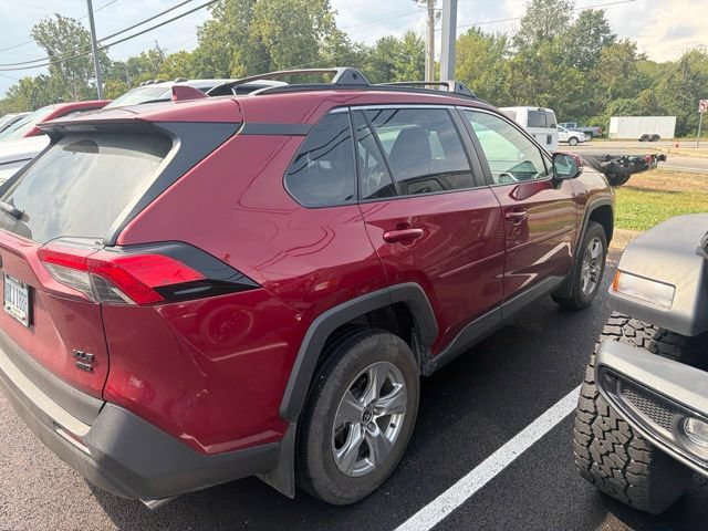 Used 2022 Toyota RAV4 XLE w/ Convenience Package AWD/4WD image 7