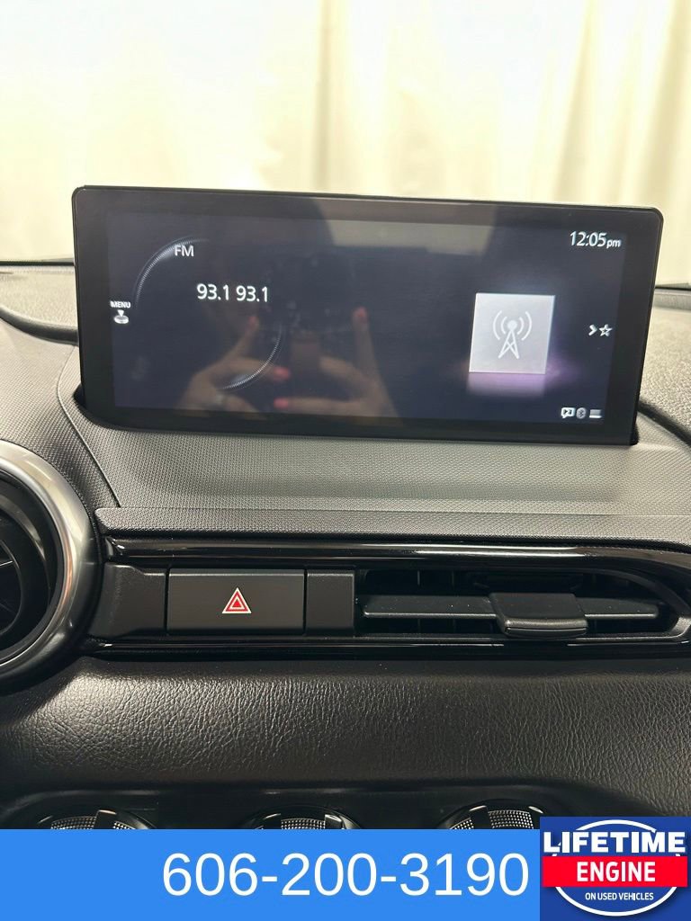 Used 2024 MAZDA MX-5 Miata RF Grand Touring image 11