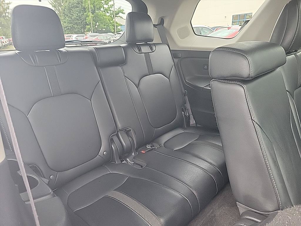 Used 2023 Honda Pilot Touring image 27