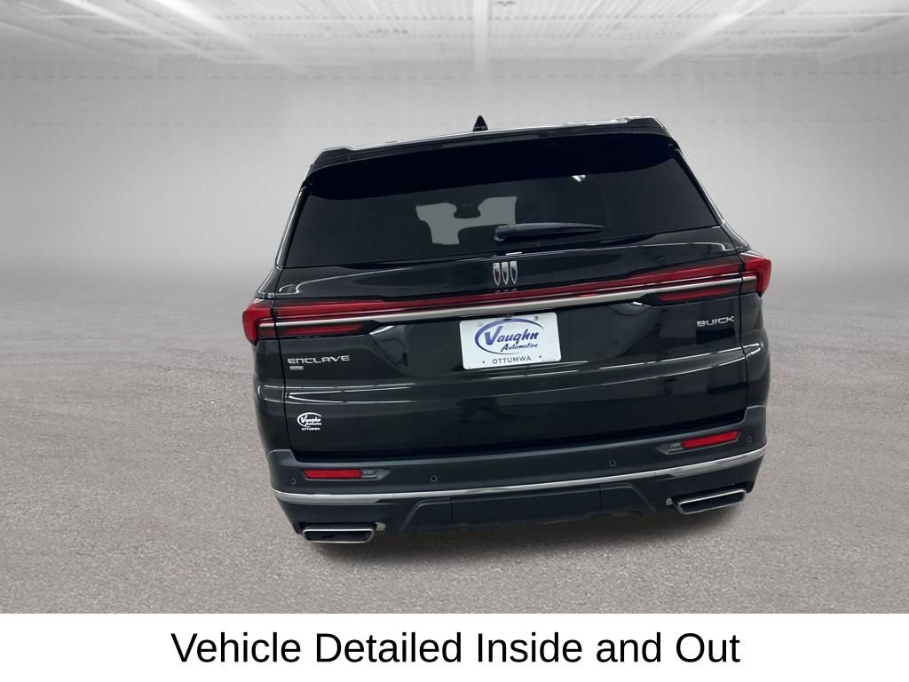 Used 2025 Buick Enclave Preferred image 11