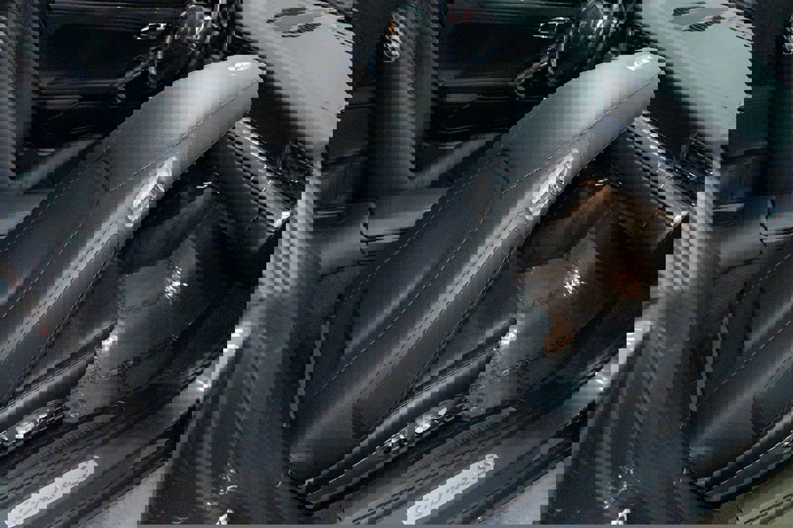 Used 2012 Porsche 911 Carrera S image 30