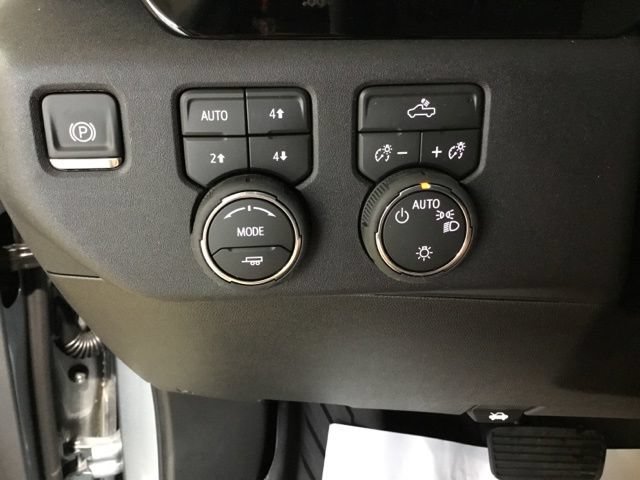 New 2026 Chevrolet Silverado 1500 LT AWD/4WD image 42