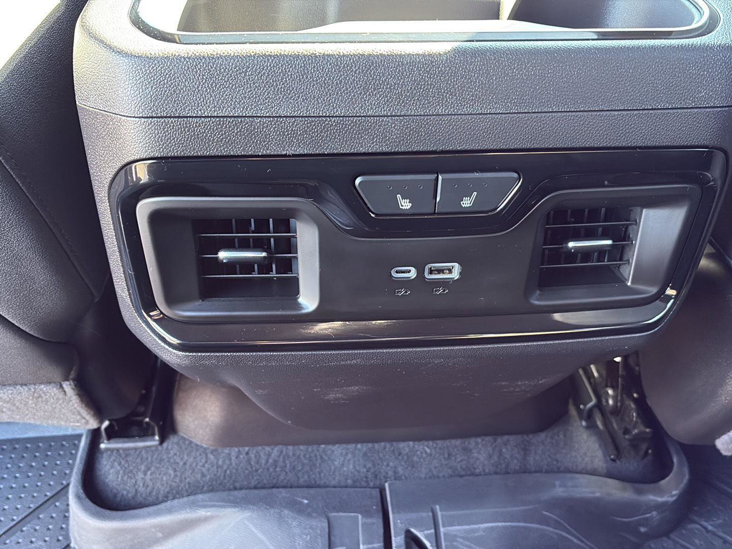 Used 2024 Chevrolet Silverado 1500 ZR2 w/ Technology Package image 20