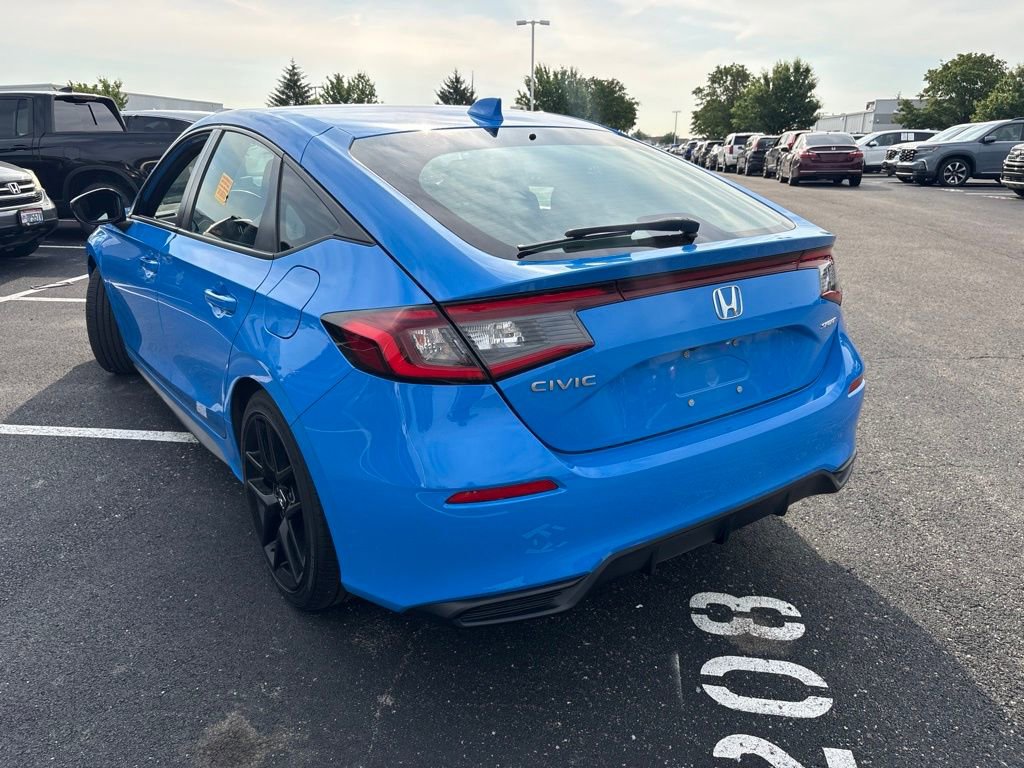 Used 2023 Honda Civic Sport image 6