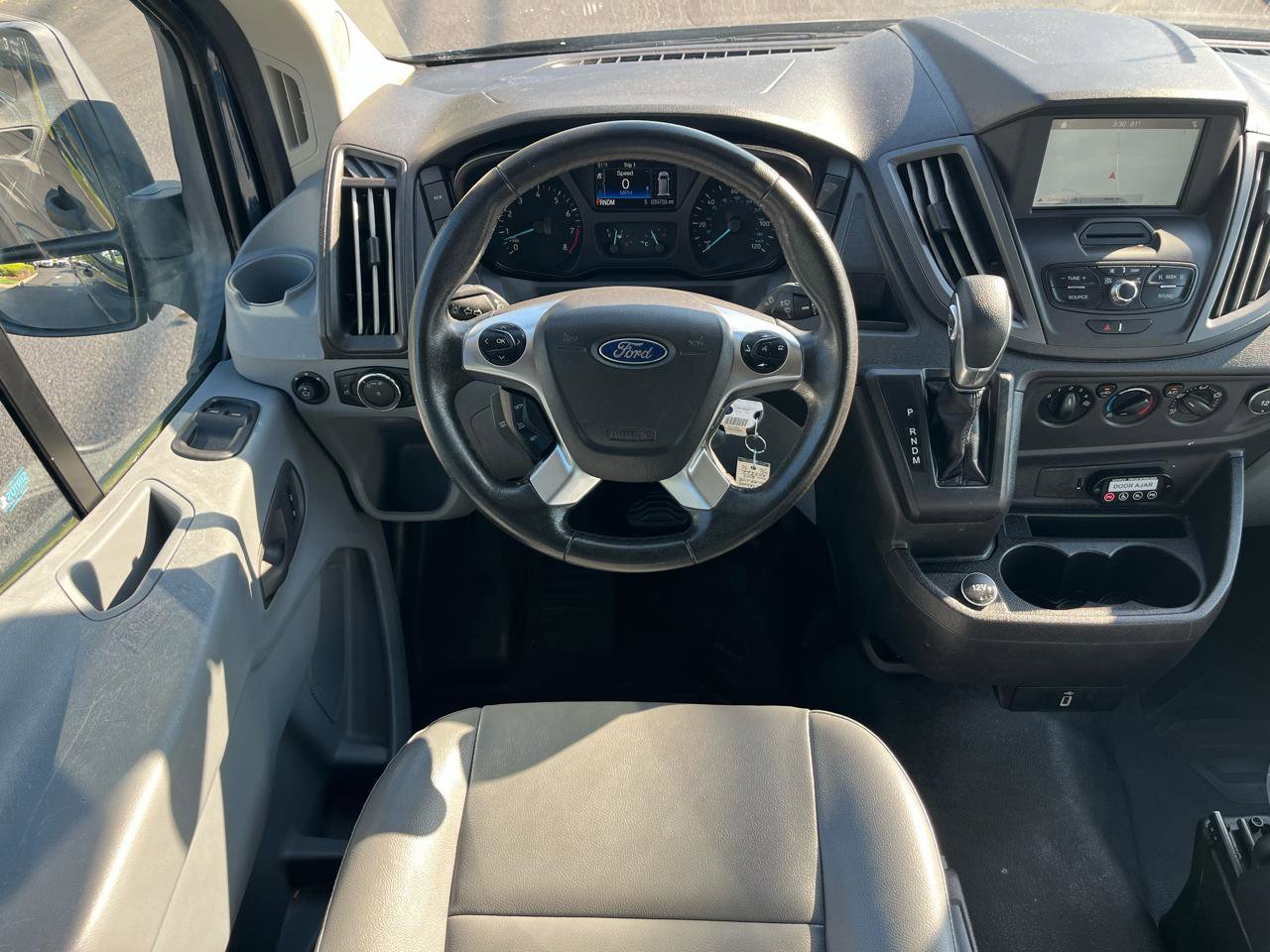 Used 2017 Ford Transit 350 XL RWD image 37