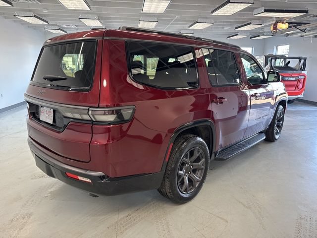 New 2026 Jeep Grand Wagoneer Limited w/ Convenience Group I AWD/4WD image 8