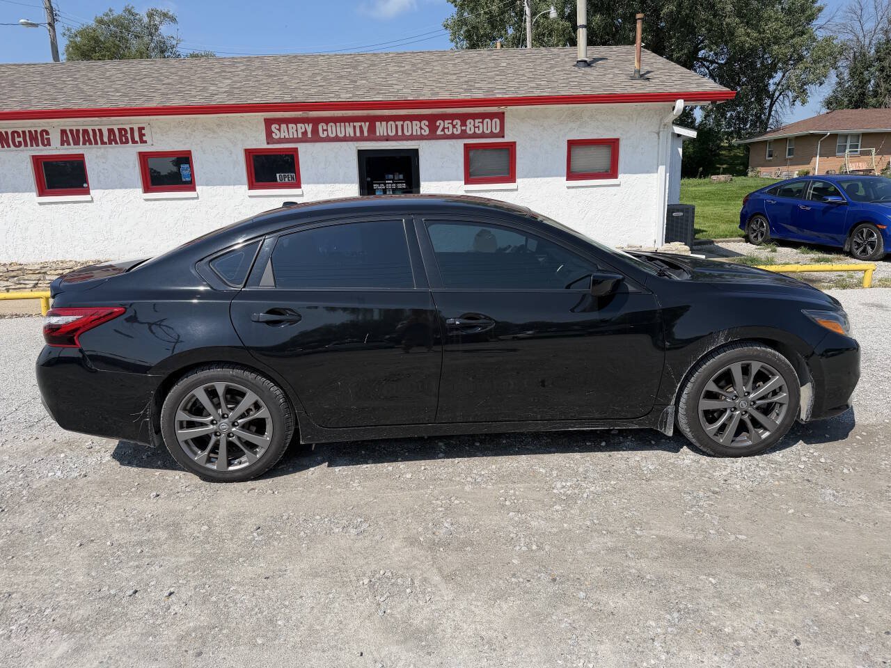 Used 2018 Nissan Altima 2.5 SR w/ SR Special Edition FWD image 2