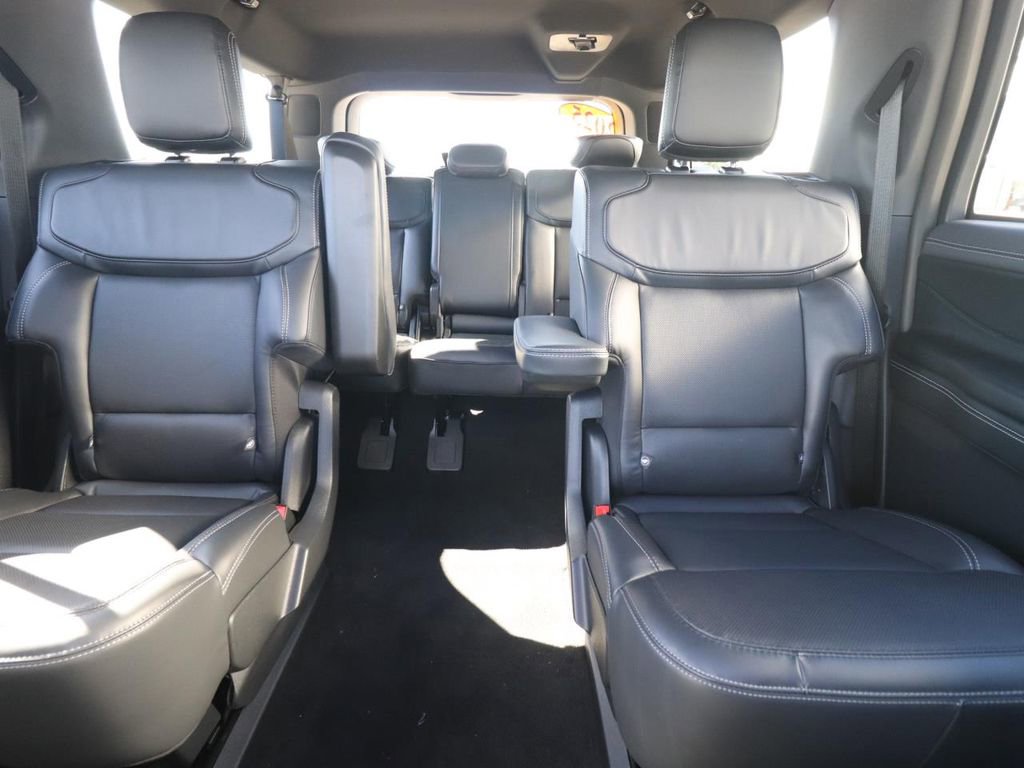 New 2025 Ford Expedition Max Platinum w/ Stealth Performance Package image 12