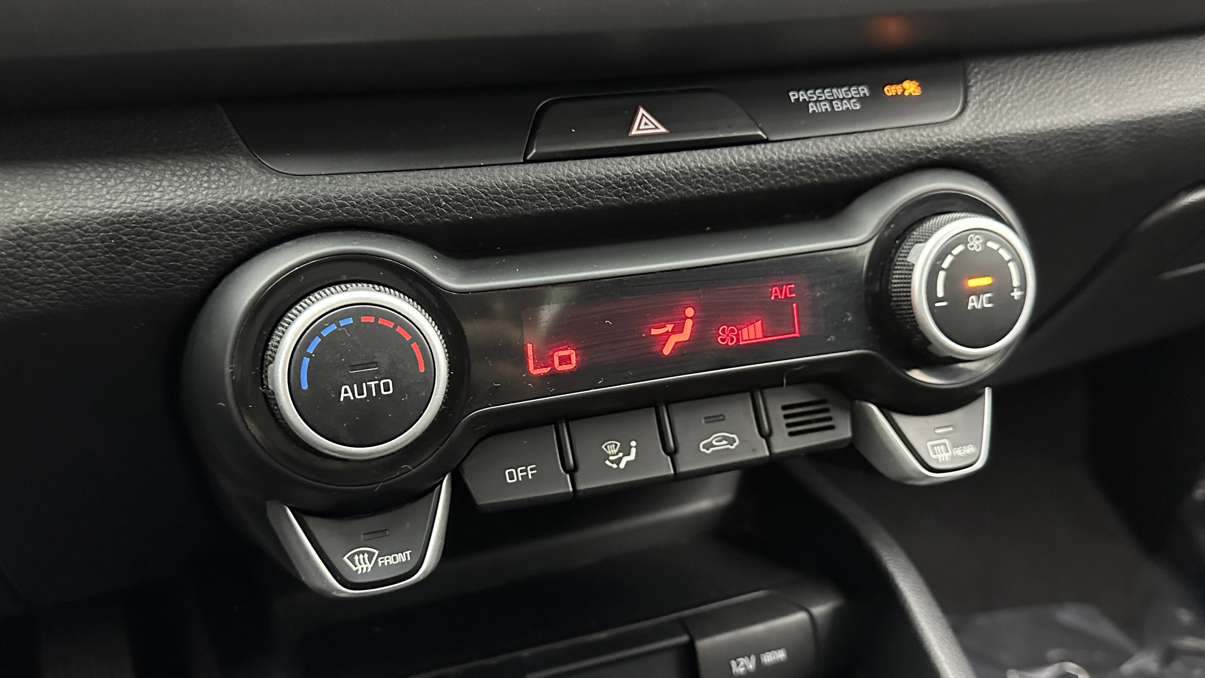 Used 2023 Kia Rio S w/ Technology Package image 14