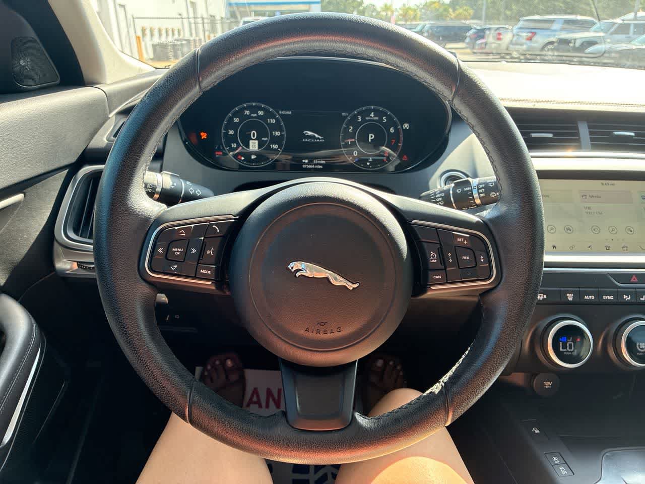 Used 2020 Jaguar E-PACE SE AWD/4WD image 11