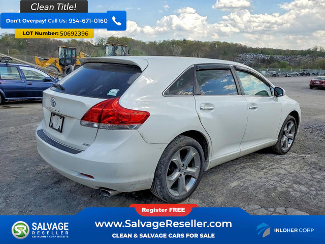 Used 2010 Toyota Venza AWD image 4
