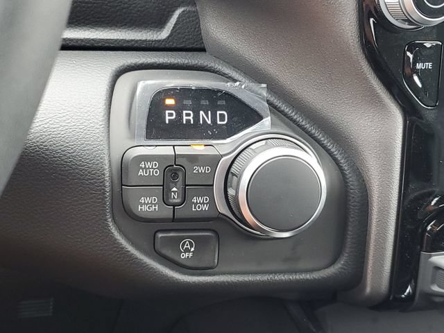 New 2026 RAM 1500 Big Horn AWD/4WD image 24