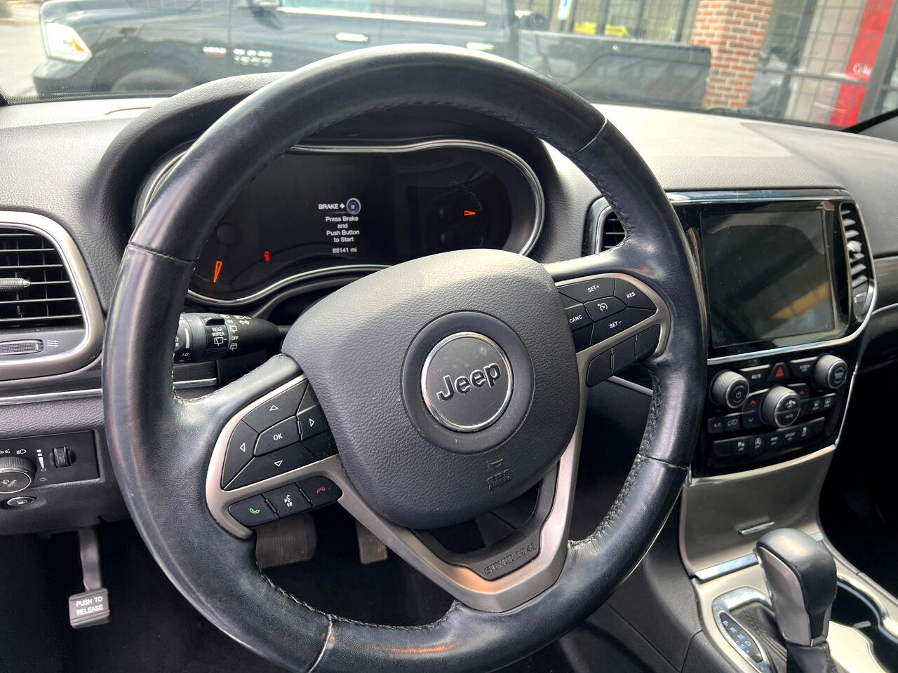 Used 2020 Jeep Grand Cherokee Limited image 11