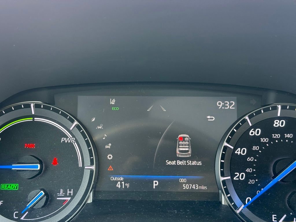 Used 2021 Toyota Highlander XLE image 10