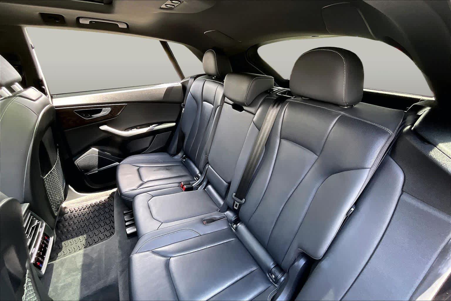 Used 2019 Audi Q8 Prestige AWD/4WD image 20