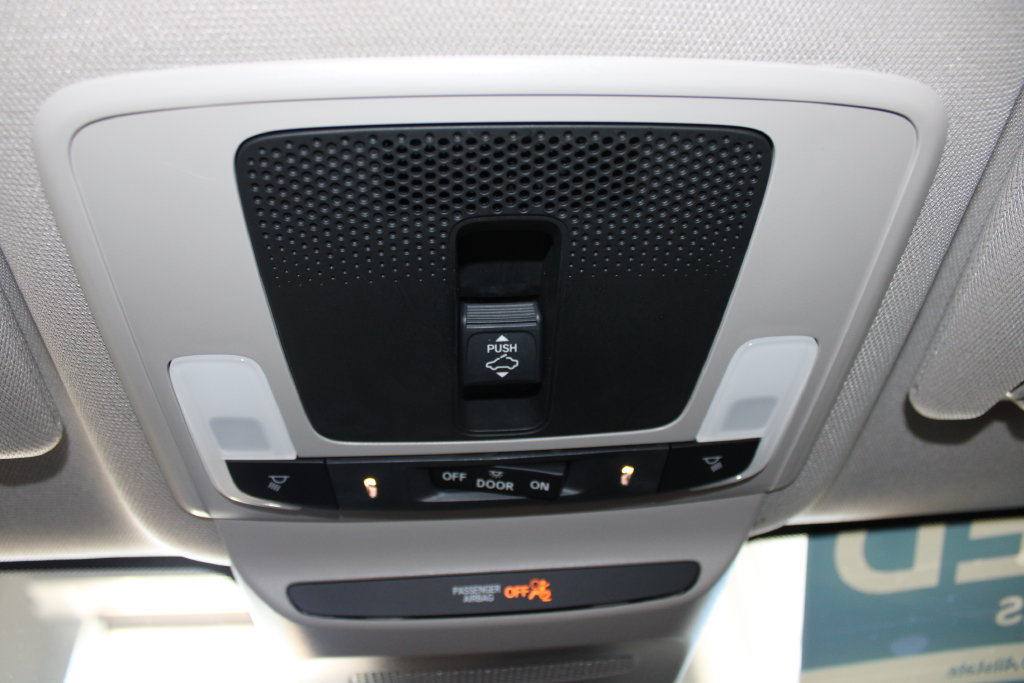 Used 2024 Honda HR-V EX-L image 24