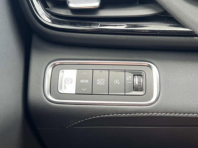 Used 2026 Buick Enclave Preferred w/ Power Package FWD image 31