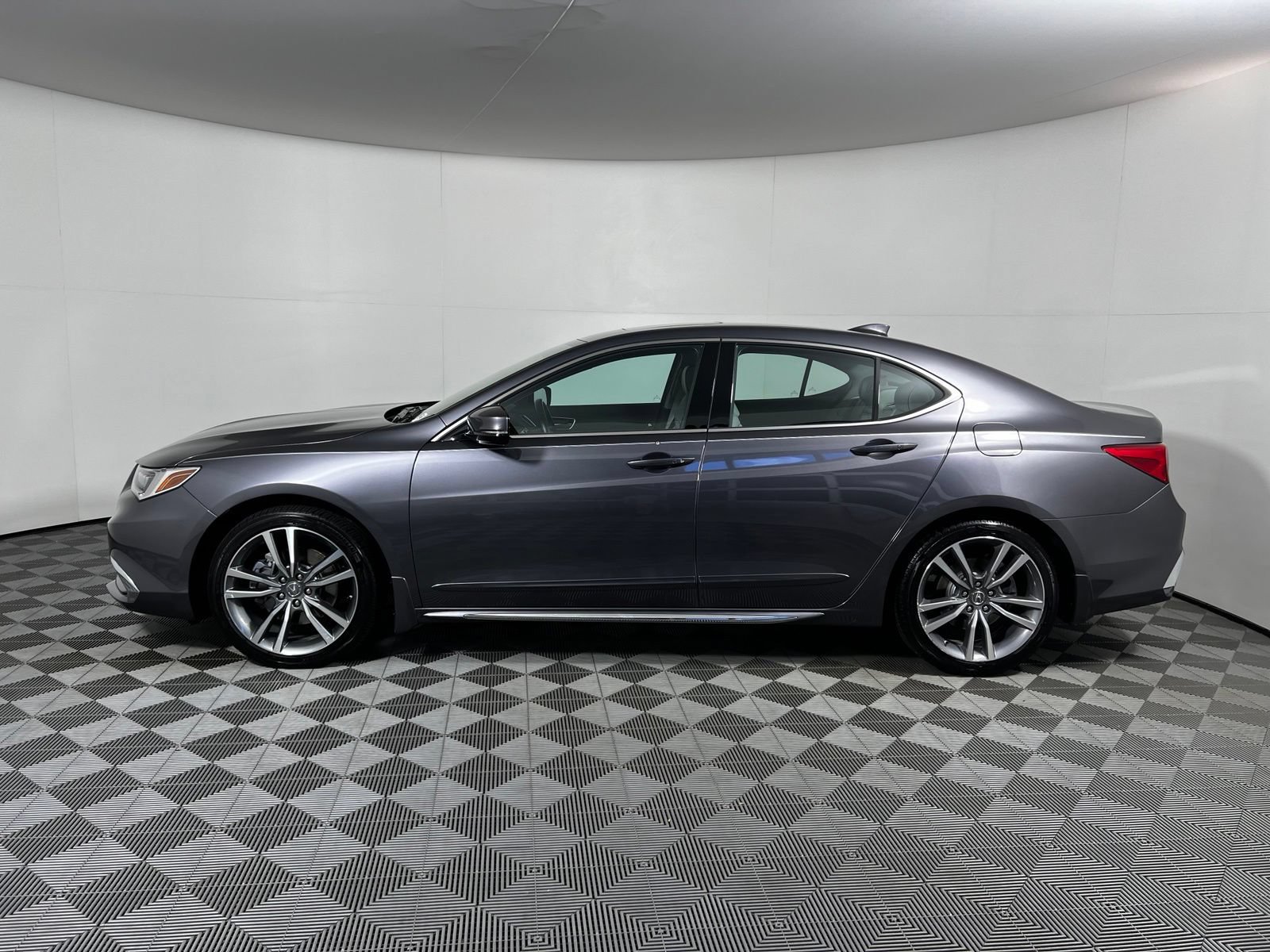Used 2019 Acura TLX w/ Technology Package AWD/4WD image 8