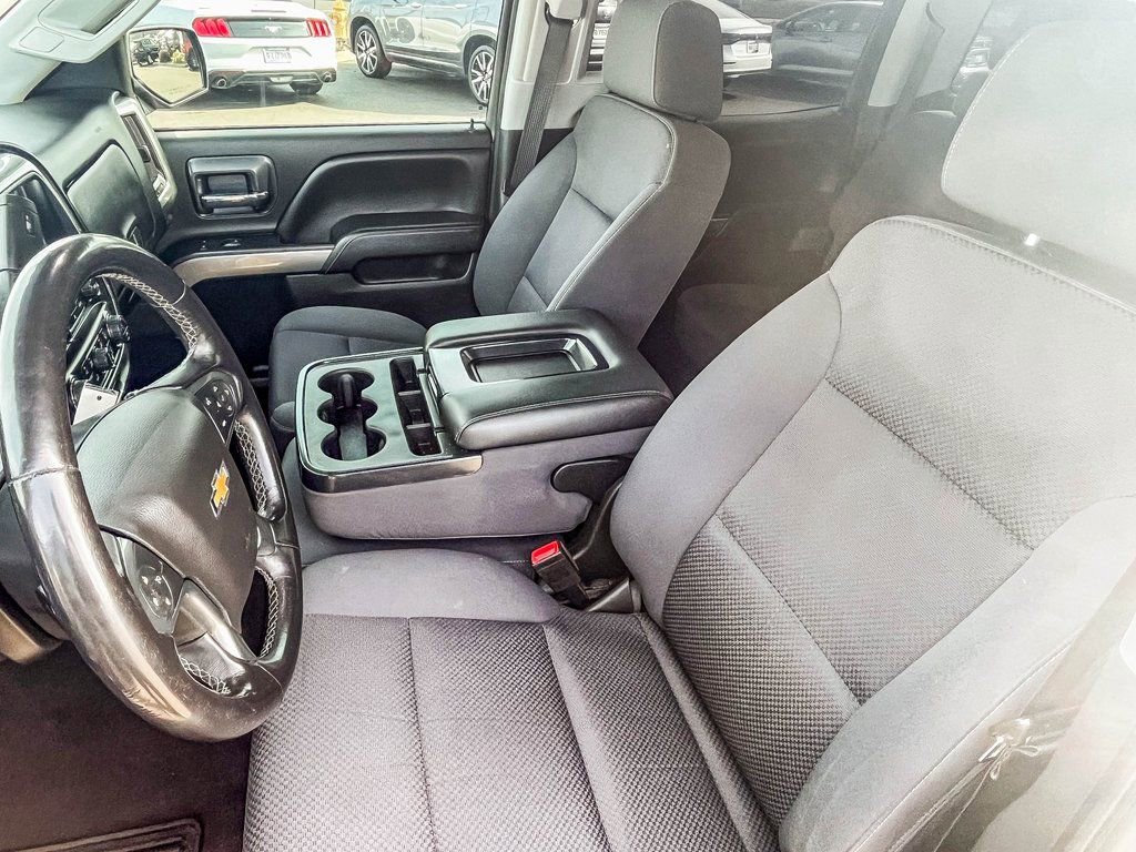 Used 2018 Chevrolet Silverado 1500 LT w/ All Star Edition image 47