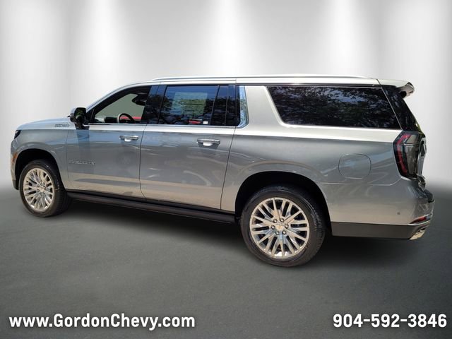 New 2025 Chevrolet Suburban High Country image 4