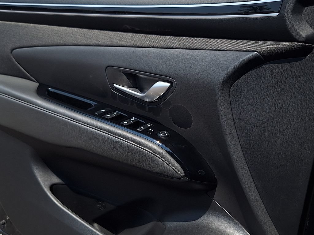 Certified 2022 Hyundai Tucson SEL w/ Convenience Package FWD image 9