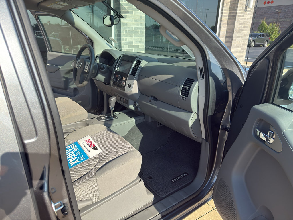 Used 2021 Nissan Frontier SV RWD image 19