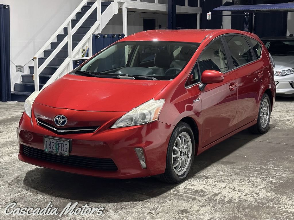 Used 2012 Toyota Prius V Three image 3