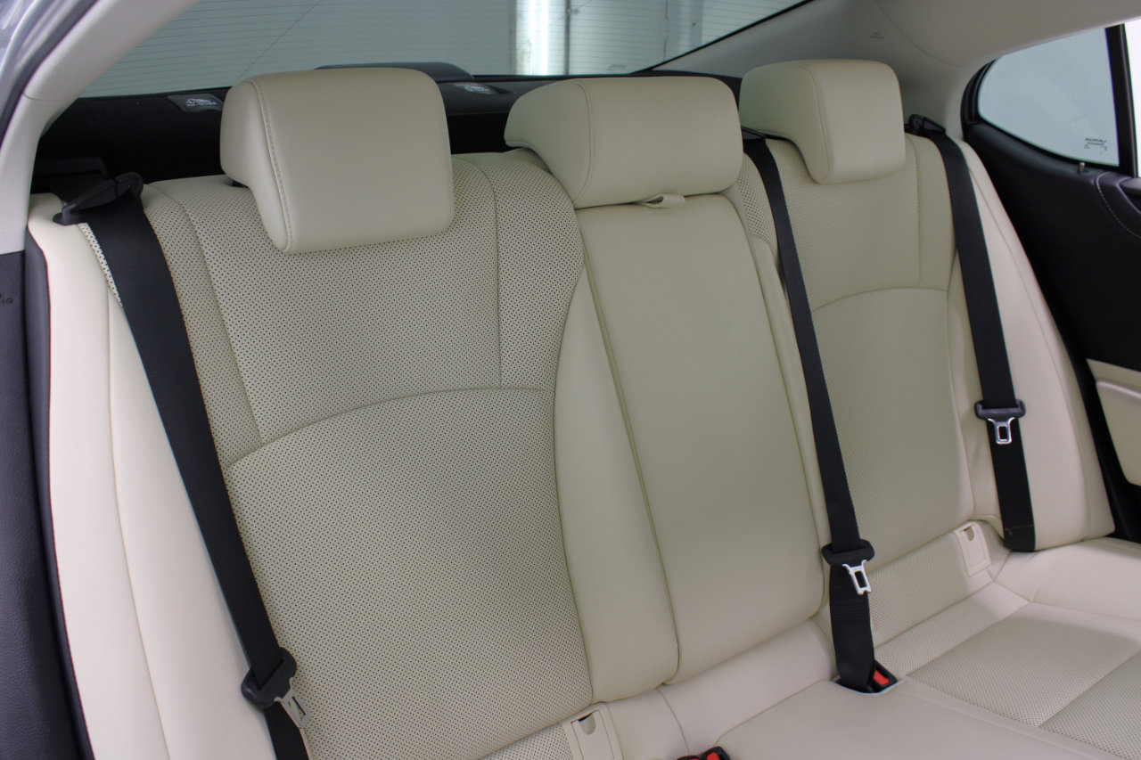 Used 2022 Lexus ES 350 w/ Premium Package image 43