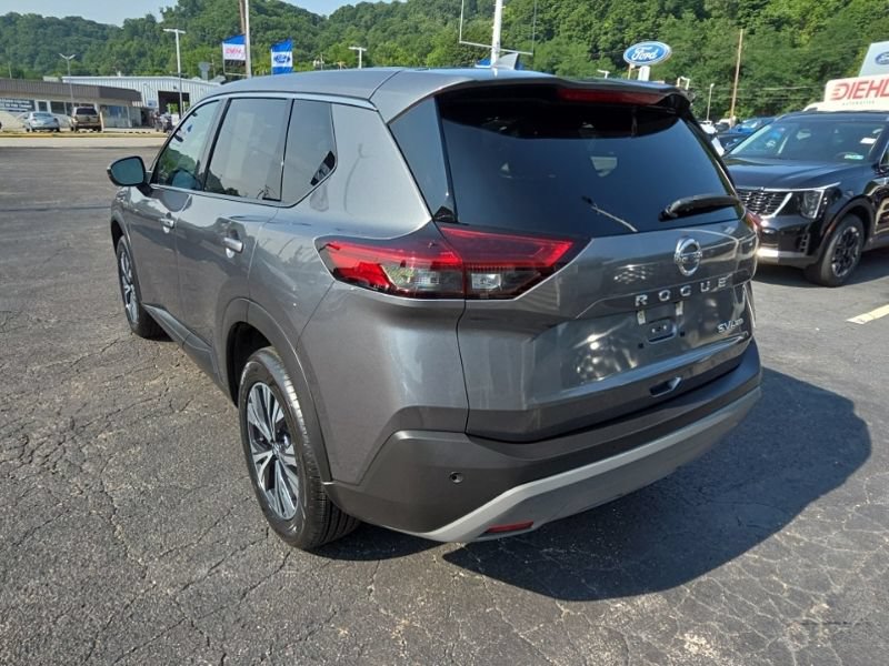 Used 2021 Nissan Rogue SV AWD/4WD image 5
