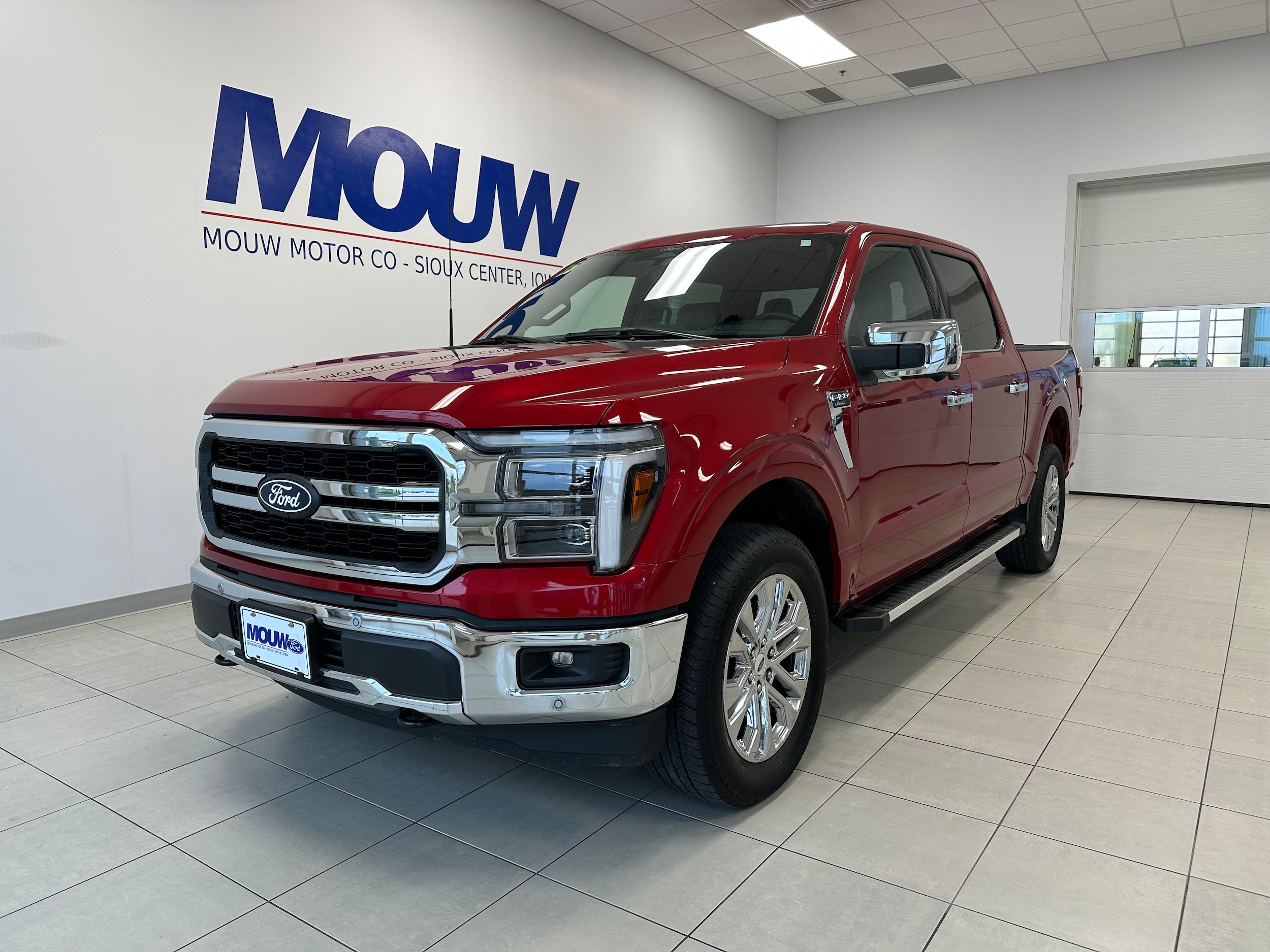 Used 2025 Ford F150 Lariat w/ Equipment Group 501A Mid AWD/4WD image 2