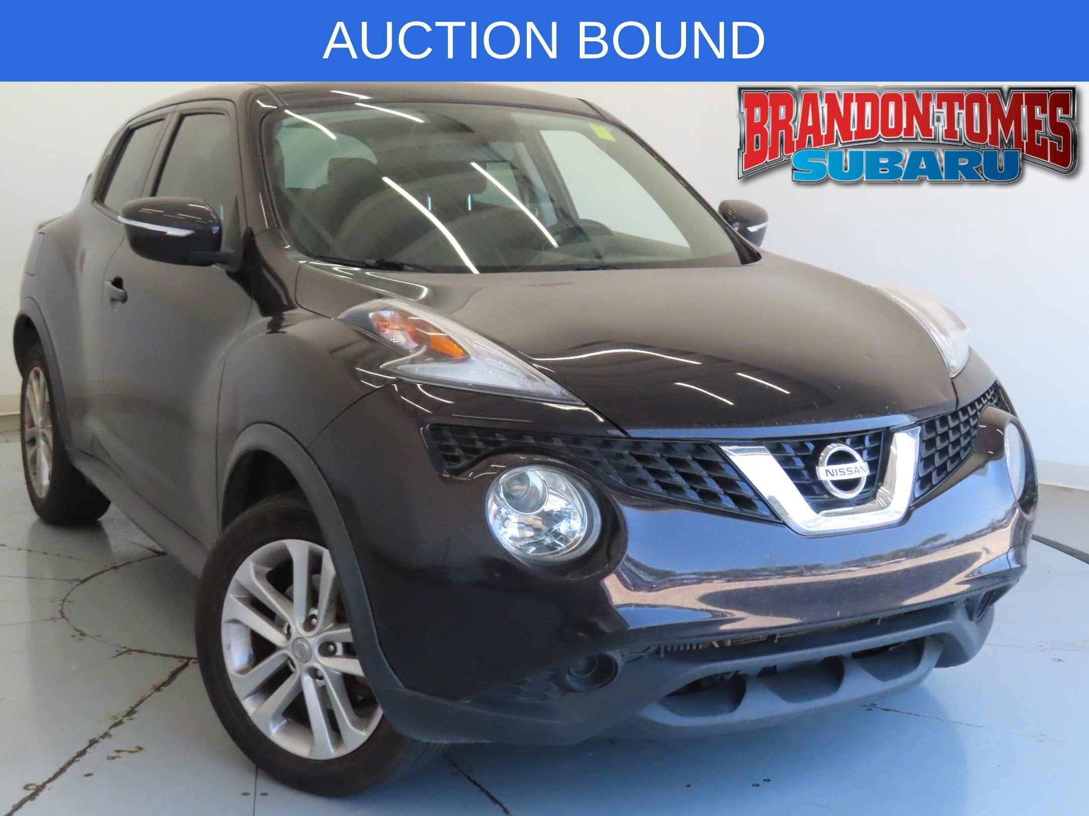 Used 2016 Nissan Juke S FWD image 1