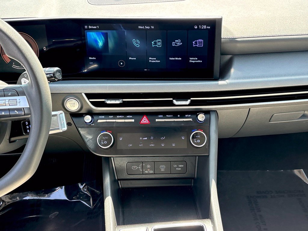 Used 2025 Hyundai Sonata SEL FWD image 15