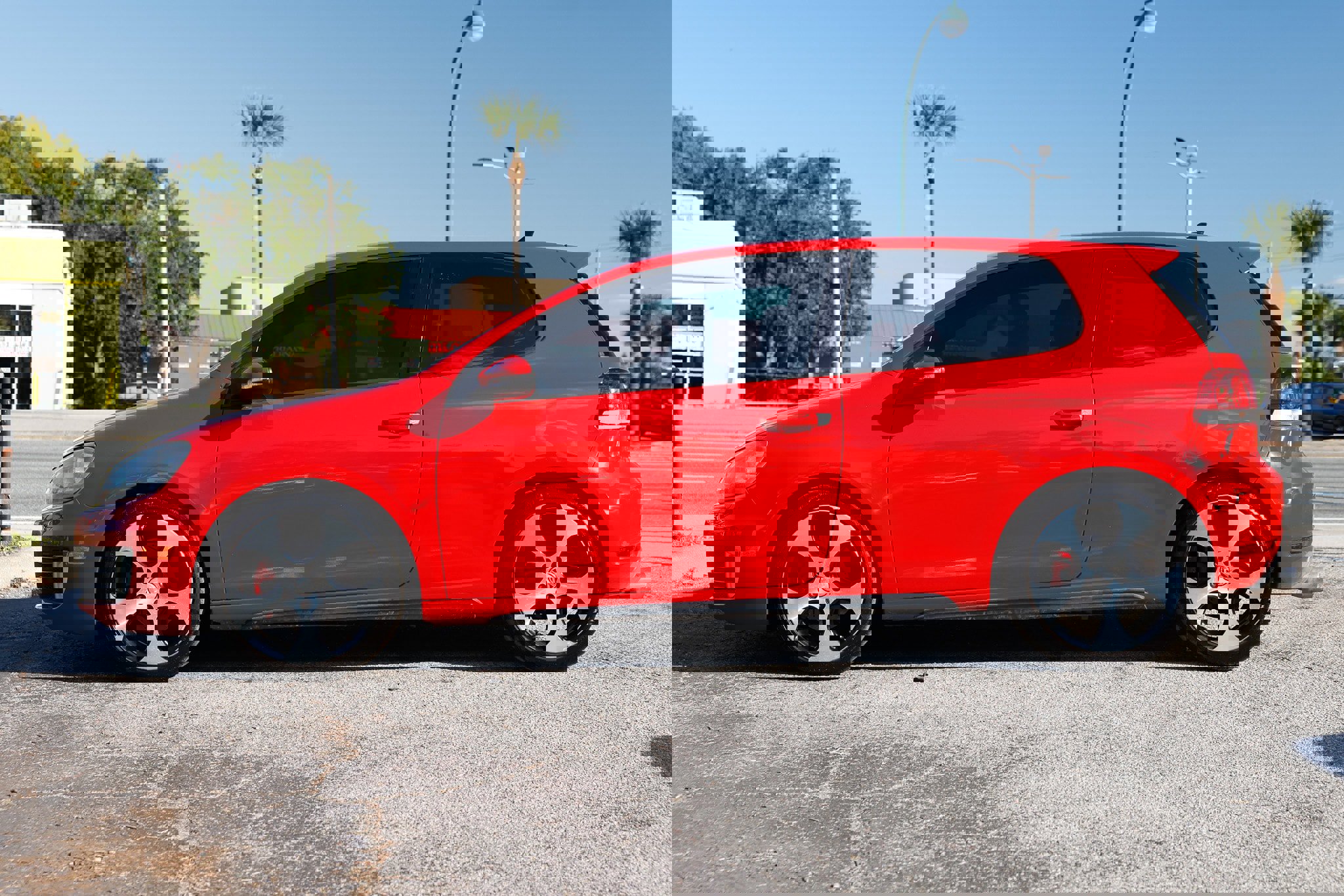 Used 2012 Volkswagen GTI 2-Door image 8