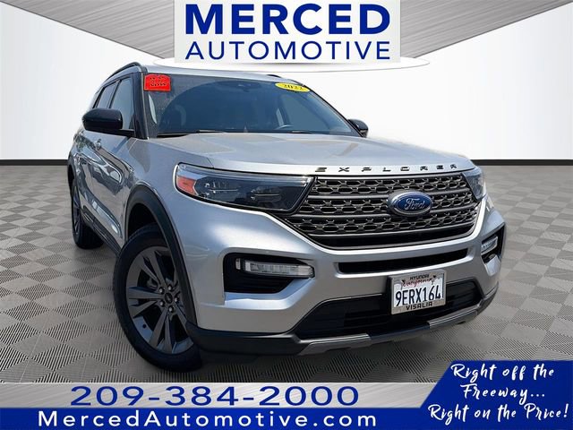 Used 2022 Ford Explorer XLT w/ Equipment Group 202A AWD/4WD image 1